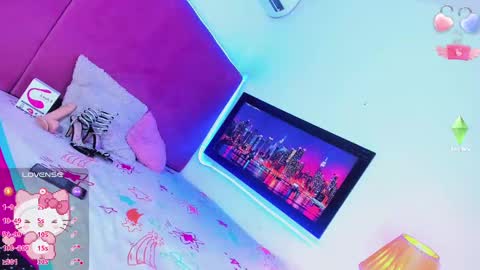 Snapshot of kimberly_thompsom chatting on 17, 10, 2025 Your Queen KIM online show from 17, 10, 2025