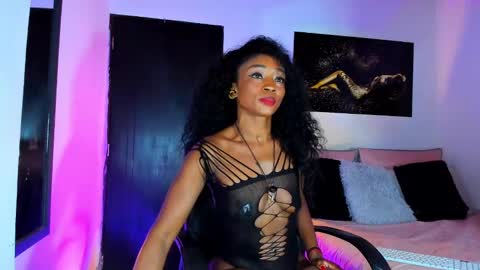 Snapshot of kimberlybanks2 chatting on 20, 2, 2025 Kimberly Banks online show from 20, 2, 2025