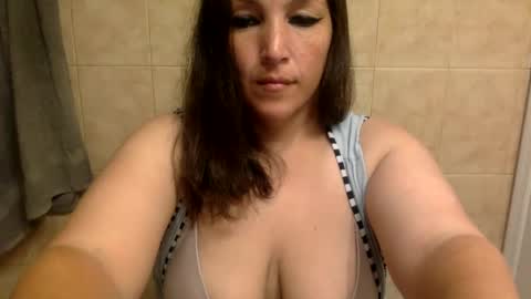 Snapshot of kimberlylynn chatting on 30, 10, 2025 KimberlyLynn online show from 30, 10, 2025