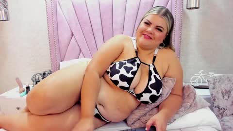 Snapshot of kimbrookss chatting on 11, 1, 2025 KimBrooks online show from 11, 1, 2025