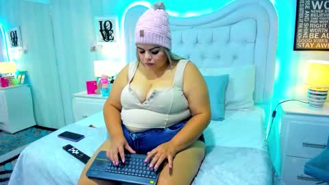 Snapshot of kimbrookss chatting on 19, 9, 2025 KimBrooks online show from 19, 9, 2025