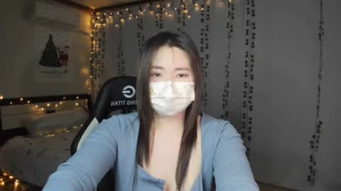 Snapshot of kimchi_02 chatting on 1, 2, 2025 kimchi 02 online show from 1, 2, 2025