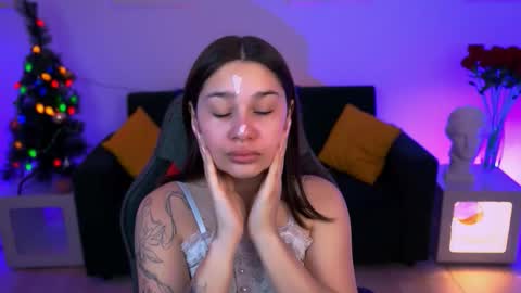 kimclarks online show from 14, 12, 2025