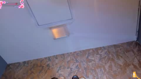 Snapshot of kimdevinne chatting on 25, 3, 2026 KIM online show from 25, 3, 2026