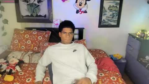 Snapshot of kimgodoy chatting on 16, 11, 2025 alejagodoy99 online show from 16, 11, 2025