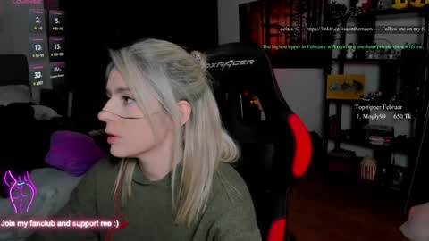 Wolfs Girl online show from 4, 2, 2026