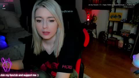 Wolfs Girl online show from 11, 2, 2026