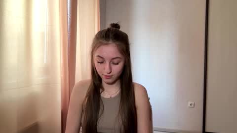 Snapshot of kimireaves chatting on 10, 3, 2026 Karma online show from 10, 3, 2026