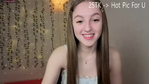 Snapshot of kimireaves chatting on 26, 4, 2026 Karma online show from 26, 4, 2026