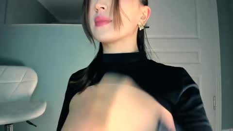 Snapshot of kimisun chatting on 18, 4, 2026 Kiki online show from 18, 4, 2026