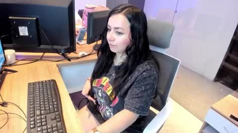 Snapshot of kimkalifa chatting on 14, 1, 2026 Camila online show from 14, 1, 2026