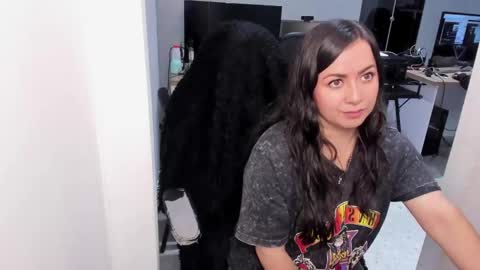 Snapshot of kimkalifa chatting on 9, 3, 2026 Camila online show from 9, 3, 2026