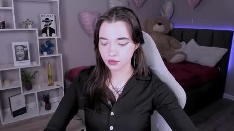 Snapshot of kimm_wong chatting on 20, 3, 2026 kimm wong online show from 20, 3, 2026