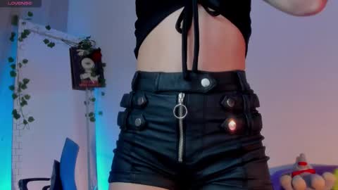 Snapshot of kimmcarter chatting on 30, 11, 2025 Kimm online show from 30, 11, 2025