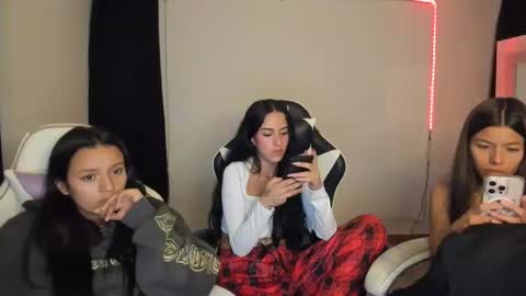 kimmi online show from 2, 3, 2025