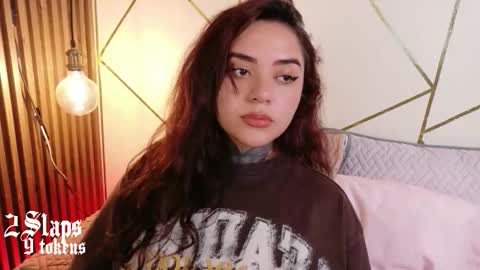 Snapshot of kimmi_kim chatting on 16, 1, 2026 online show from 16, 1, 2026