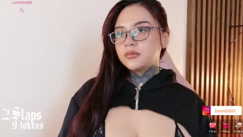 Snapshot of kimmi_kim chatting on 3, 2, 2026 online show from 3, 2, 2026