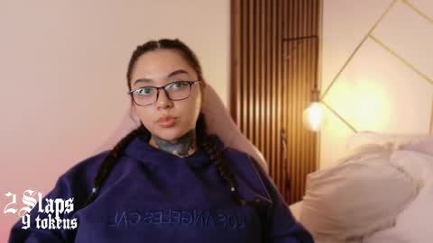 Snapshot of kimmi_kim chatting on 16, 2, 2026 online show from 16, 2, 2026