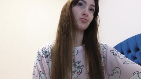 Snapshot of kimmie_ chatting on 8, 11, 2025 Kimmie online show from 8, 11, 2025