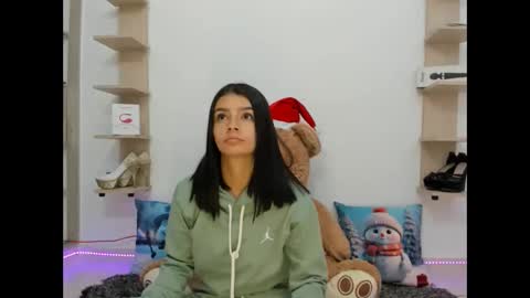 Snapshot of kimmy_montiell chatting on 3, 12, 2025 kimmy_montiell online show from 3, 12, 2025