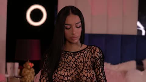 Kim online show from 5, 11, 2025