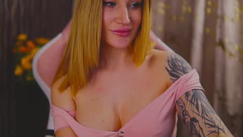 KimSkye online show from 31, 1, 2025