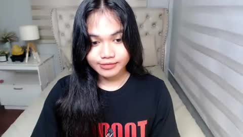 Snapshot of kina_greyx chatting on 4, 7, 2026 kina online show from 4, 7, 2026