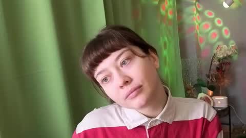 kina_ka online show from 4, 12, 2025