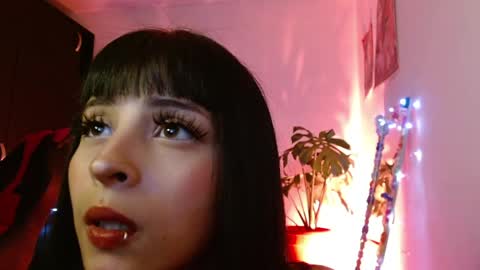 Snapshot of kind_scarlett chatting on 18, 4, 2026 Kind Scarlett online show from 18, 4, 2026