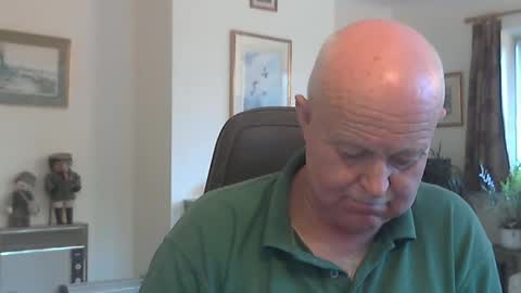 Snapshot of kindahairy4u chatting on 14, 9, 2025 kindahairy4u online show from 14, 9, 2025