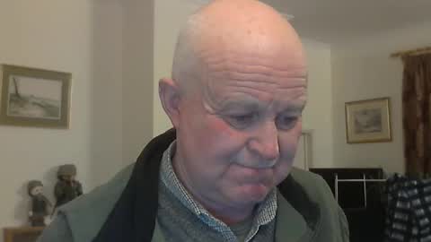 Snapshot of kindahairy4u chatting on 16, 1, 2026 kindahairy4u online show from 16, 1, 2026