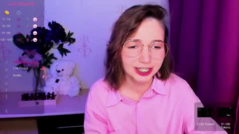 Hazel online show from 11, 2, 2026