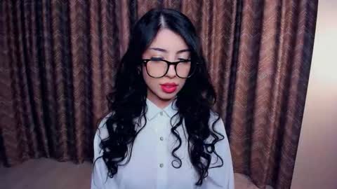 Megan online show from 10, 11, 2025