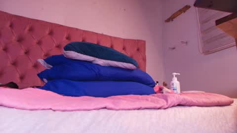 Snapshot of king_bella_ chatting on 22, 12, 2024 Bella online show from 22, 12, 2024