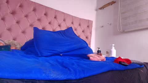 Snapshot of king_bella_ chatting on 23, 1, 2025 Bella online show from 23, 1, 2025