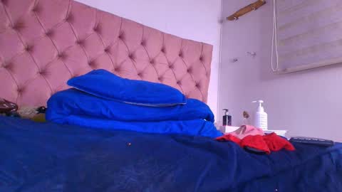Snapshot of king_bella_ chatting on 28, 1, 2025 Bella online show from 28, 1, 2025