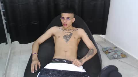Snapshot of king_bryan19 chatting on 9, 3, 2025 bryan online show from 9, 3, 2025