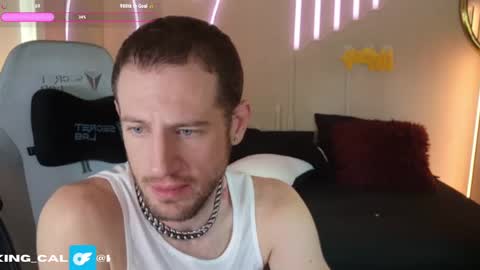 Snapshot of king_cal_ chatting on 8, 12, 2024 king_cal_ online show from 8, 12, 2024