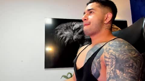 Snapshot of king_falconer chatting on 28, 11, 2025 Angel Falconer online show from 28, 11, 2025