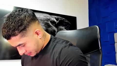 Snapshot of king_falconer chatting on 2, 12, 2025 Angel Falconer online show from 2, 12, 2025