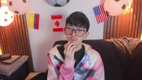King  online show from 7, 7, 2026