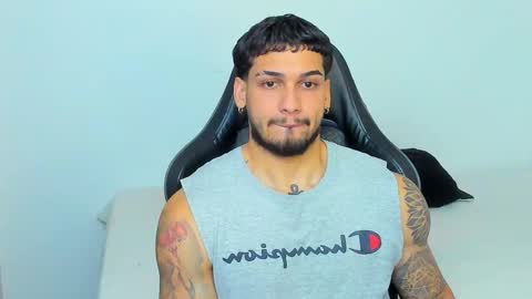 Snapshot of king_of_kings__ chatting on 15, 1, 2026 king_of_kings__ online show from 15, 1, 2026