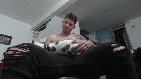 Snapshot of king_russo chatting on 3, 10, 2025 king_russo online show from 3, 10, 2025