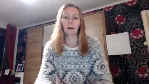 sexysexyhotwetpinkredpussy online show from 27, 10, 2025