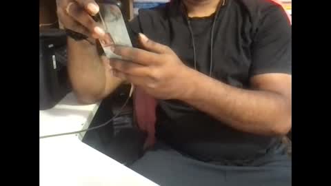 Snapshot of kingcobra_08 chatting on 7, 4, 2026 kingcobra_08 online show from 7, 4, 2026