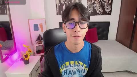 kingdanny_8 online show from 5, 11, 2025