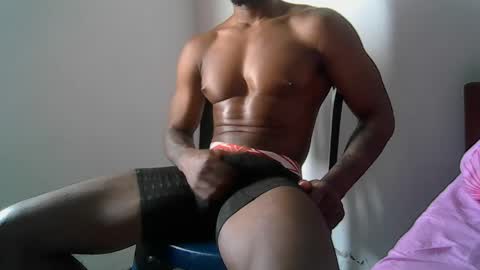 Snapshot of kingdavidmaster chatting on 8, 5, 2026 King online show from 8, 5, 2026