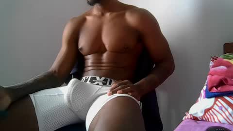 Snapshot of kingdavidmaster chatting on 25, 5, 2026 King online show from 25, 5, 2026