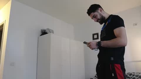 KingKarlos  online show from 5, 3, 2025