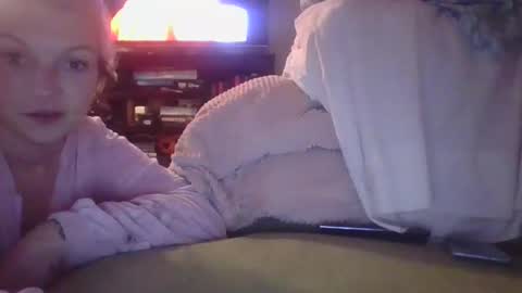 Snapshot of kingoffishing2021 chatting on 24, 4, 2026 kingoffishing2021 online show from 24, 4, 2026